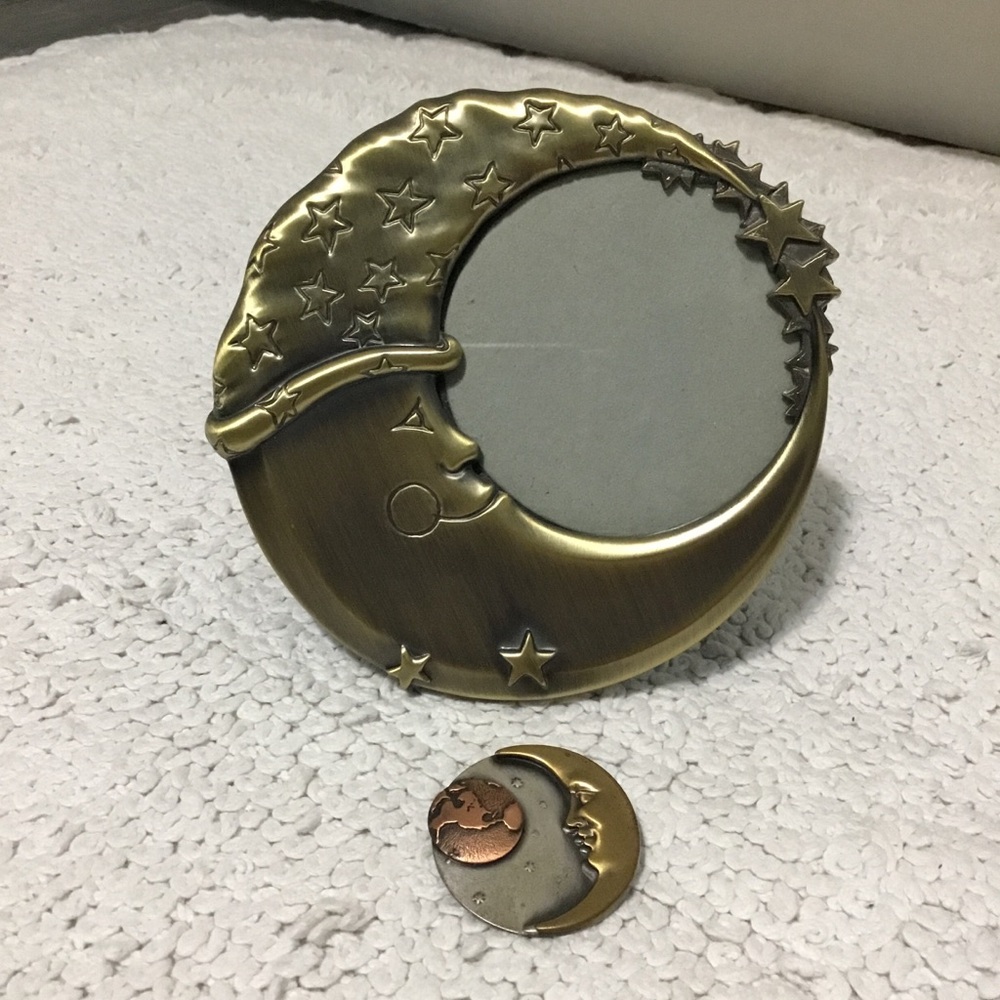 Cosmic Bundle Moon & Stars Round Frame and Earth Moon Stars Brooch Pin